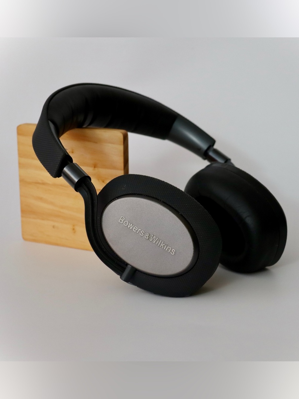 Bowers & Wilkins PX Noise-Cancelling Headphones